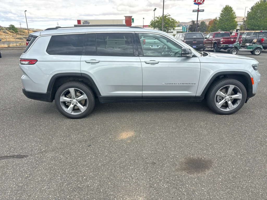 Used 2021 SILVER ZYNITH Jeep Limited image 4