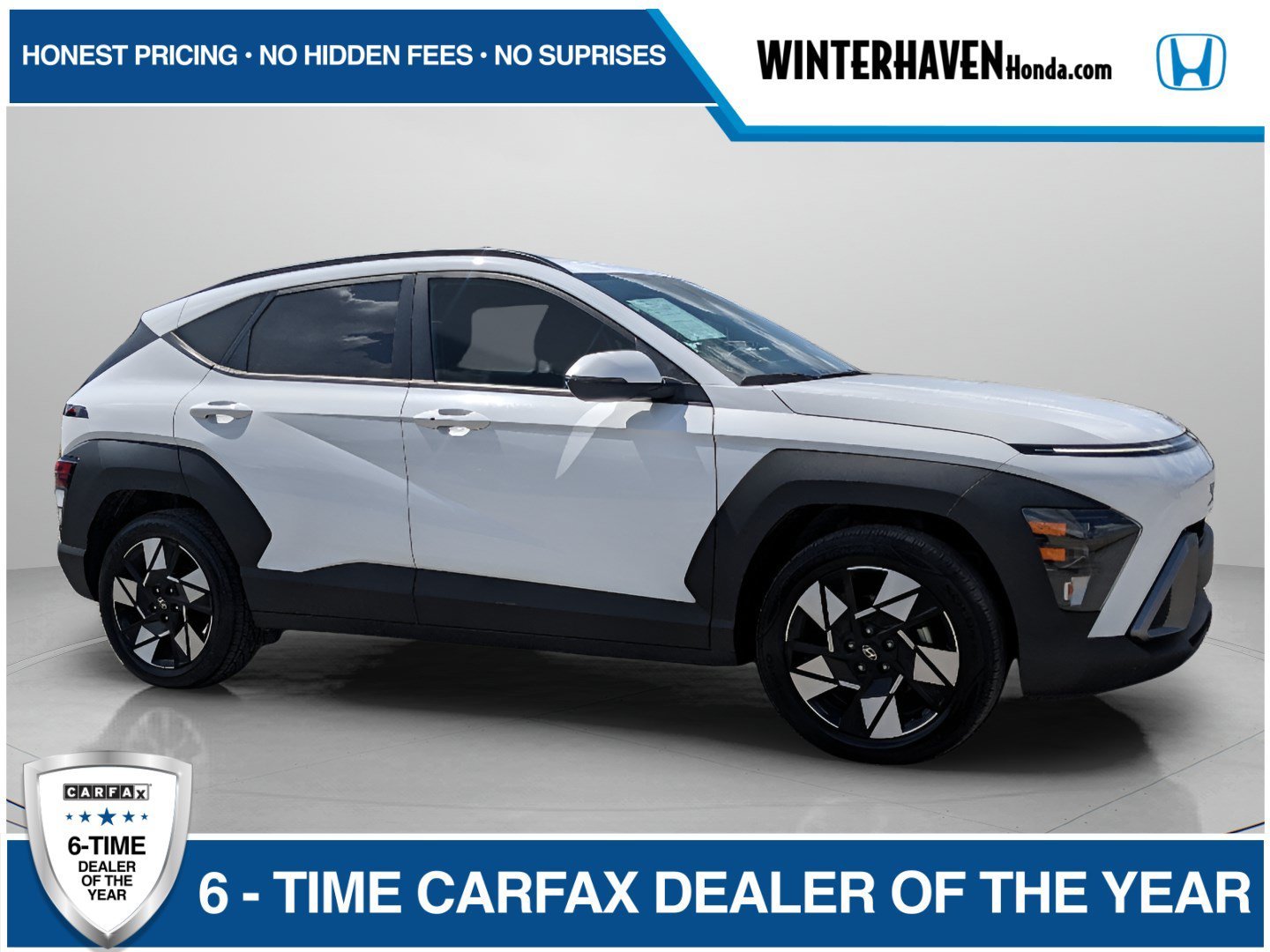 Used 2025 Atlas White Hyundai SEL image 1