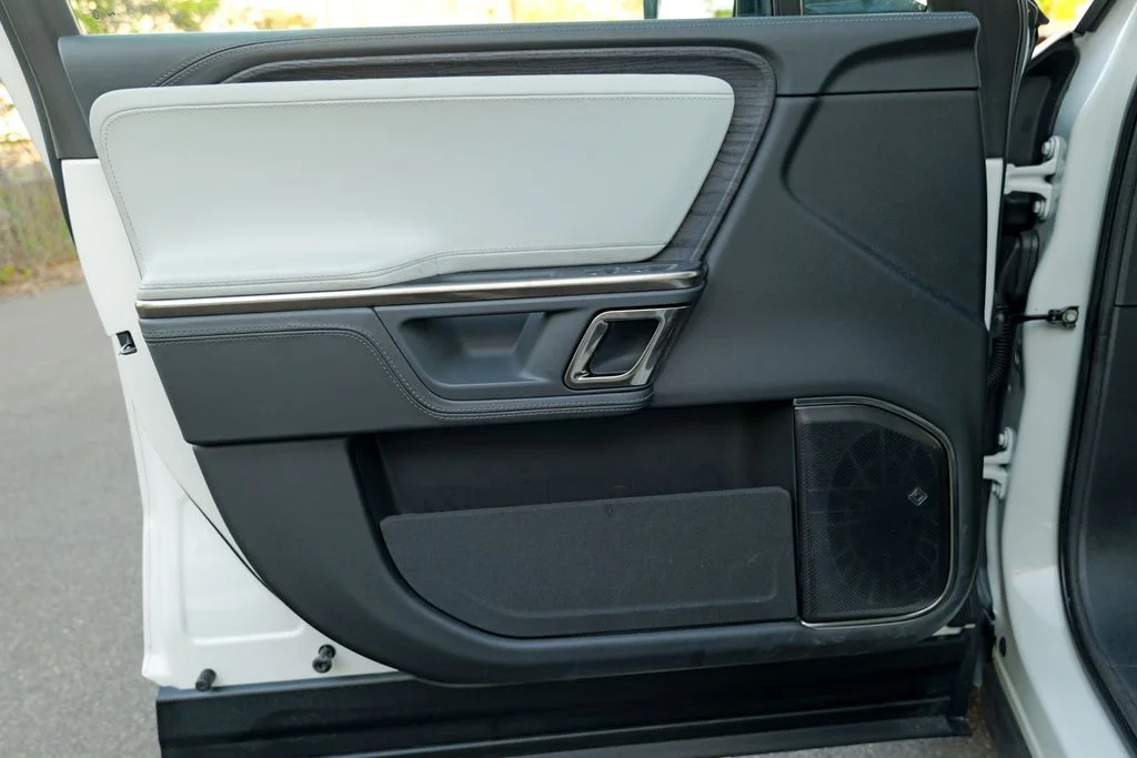 Used 2024 Glacier White Rivian Adventure image 17