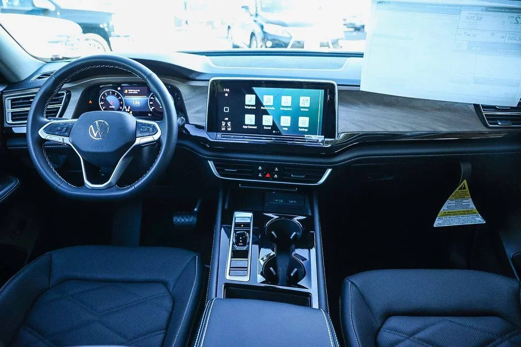 2026 Volkswagen Atlas SE w/Tech - Photo 19