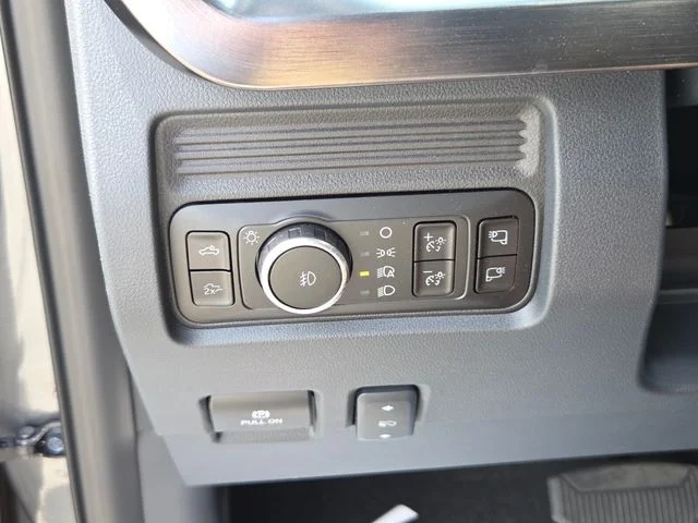 New 2026 Carbonized Gray Metallic Ford F-250® Lariat® image 18