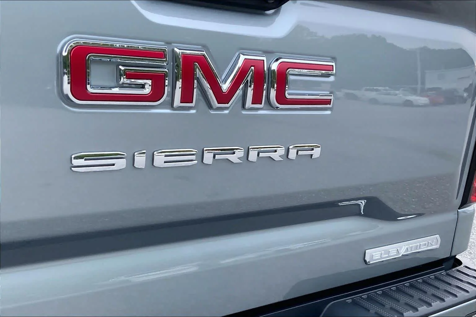 New 2026 Sterling Metallic GMC Elevation image 14