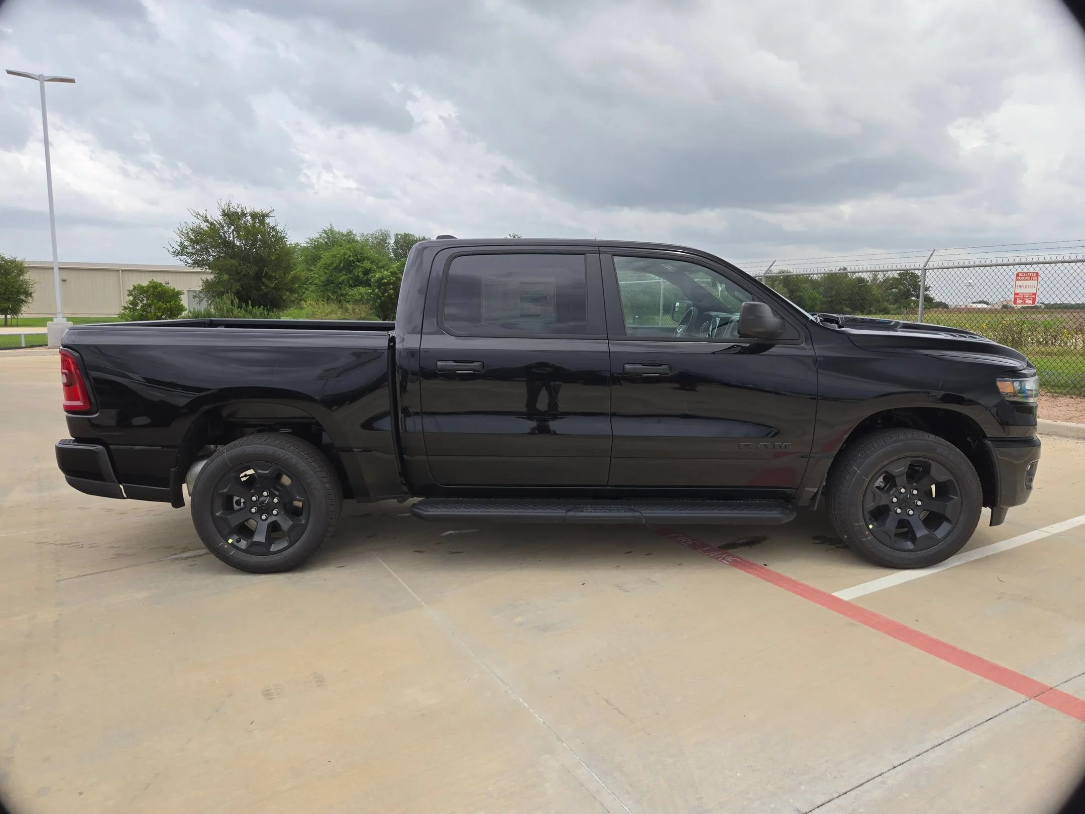 New 2026 Diamond Black Crystal Pearlcoat RAM Express image 2