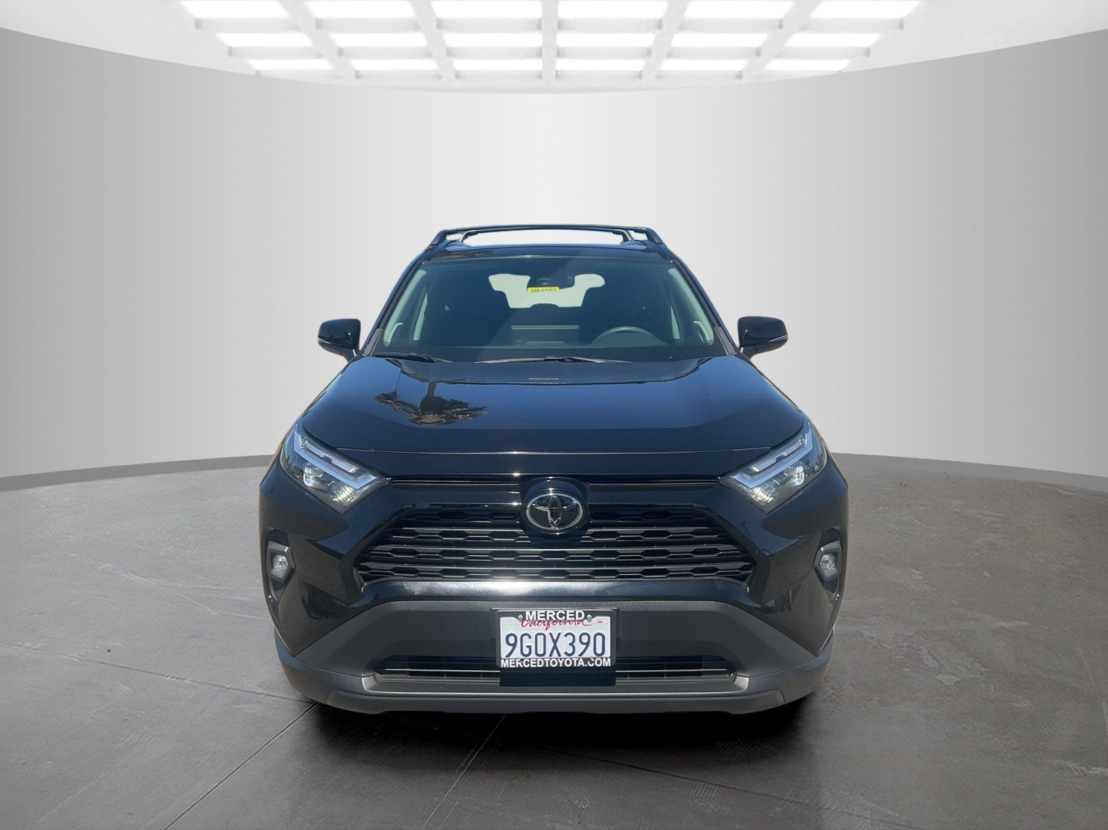 Certified Used 2023 Midnight Black Metallic Toyota XLE Premium image 8
