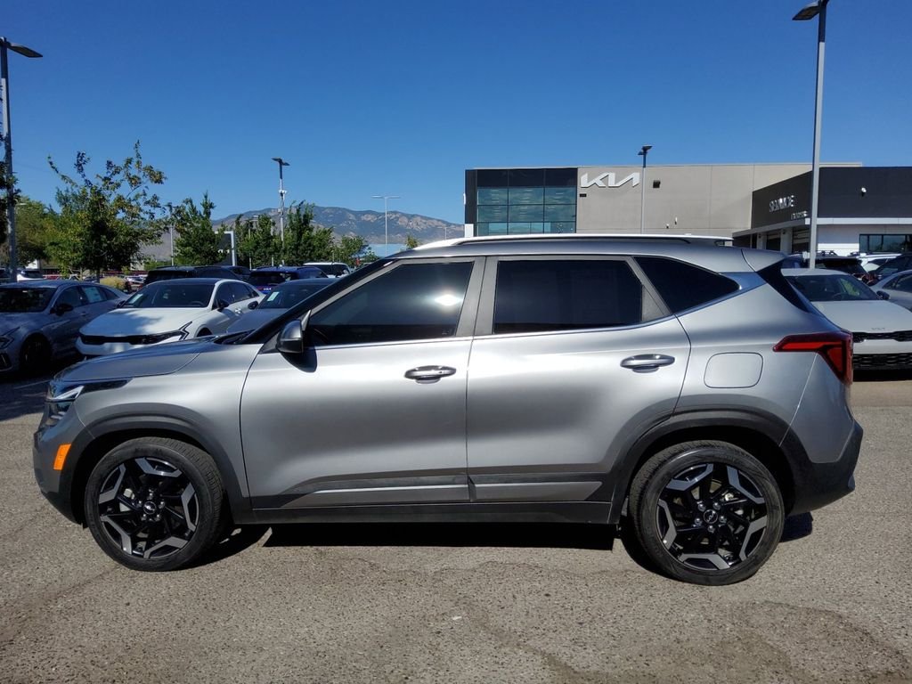 Certified Used 2024 Gray Kia SX image 25