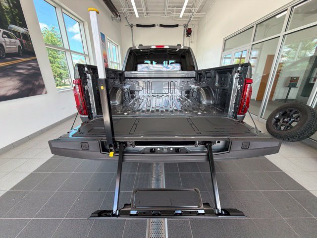 New 2026 Carbonized Gray Metallic Ford XLT image 14