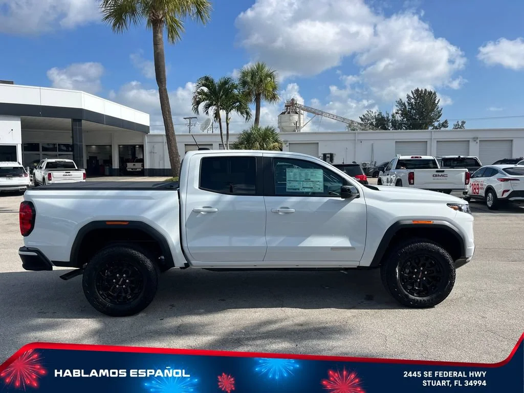 New 2026 Summit White GMC Elevation image 4