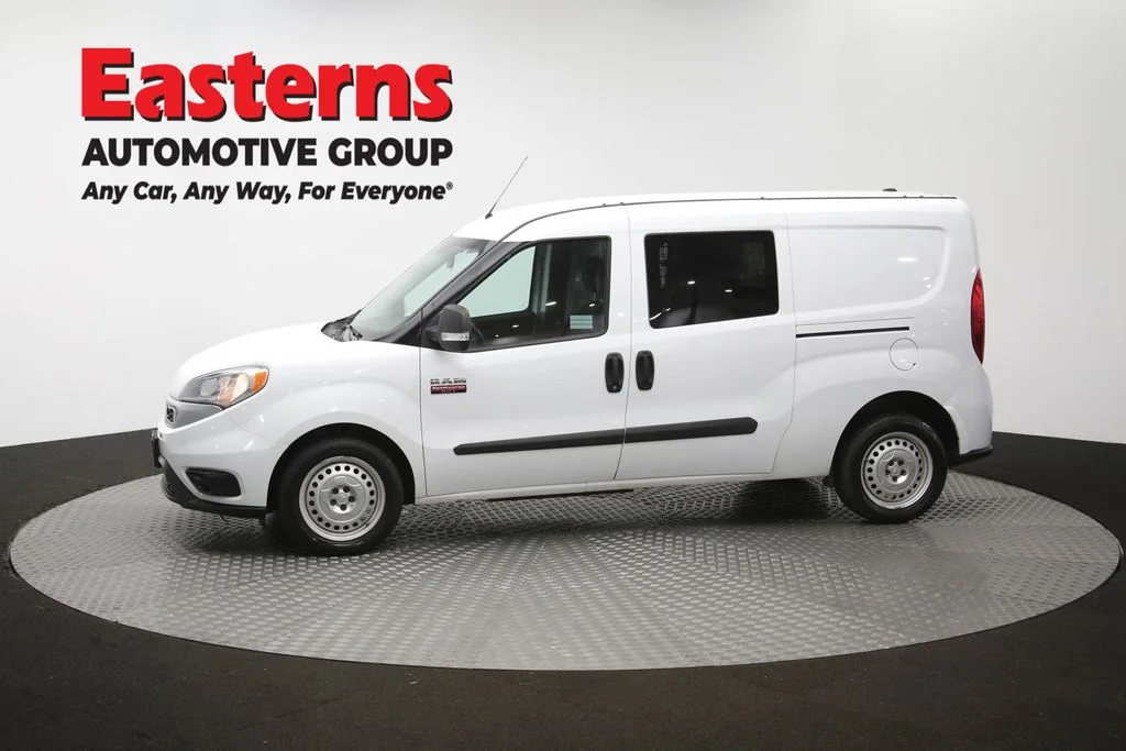 Used 2022 White Ram Base image 56