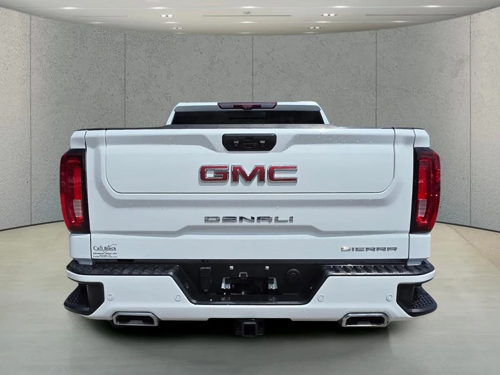 Used 2023 Summit White GMC Denali image 4