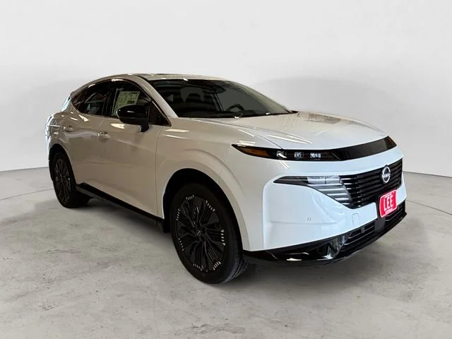 New 2026 Everest White Pearl Tricoat Nissan Platinum image 7