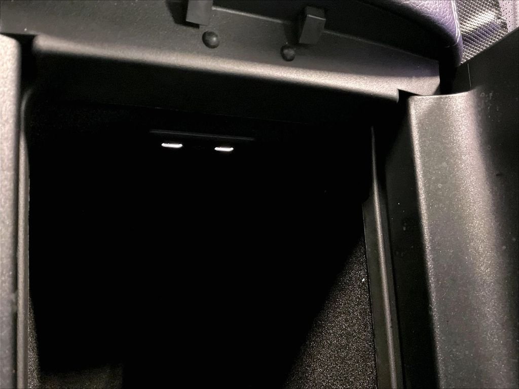Used 2022 Black Mercedes-Benz S 500 image 27