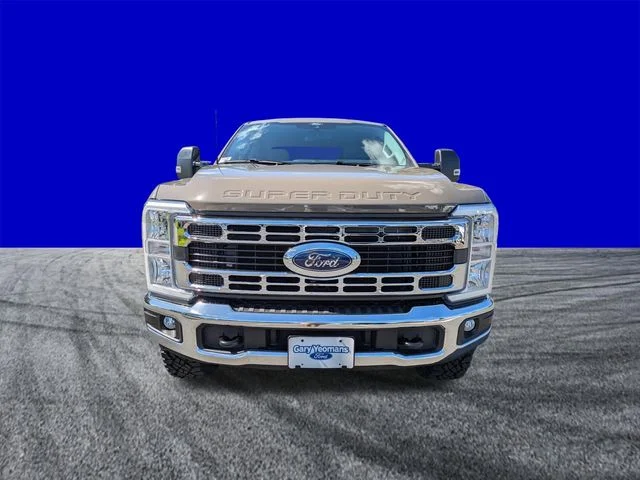 New 2026 Gray Ford XLT image 9