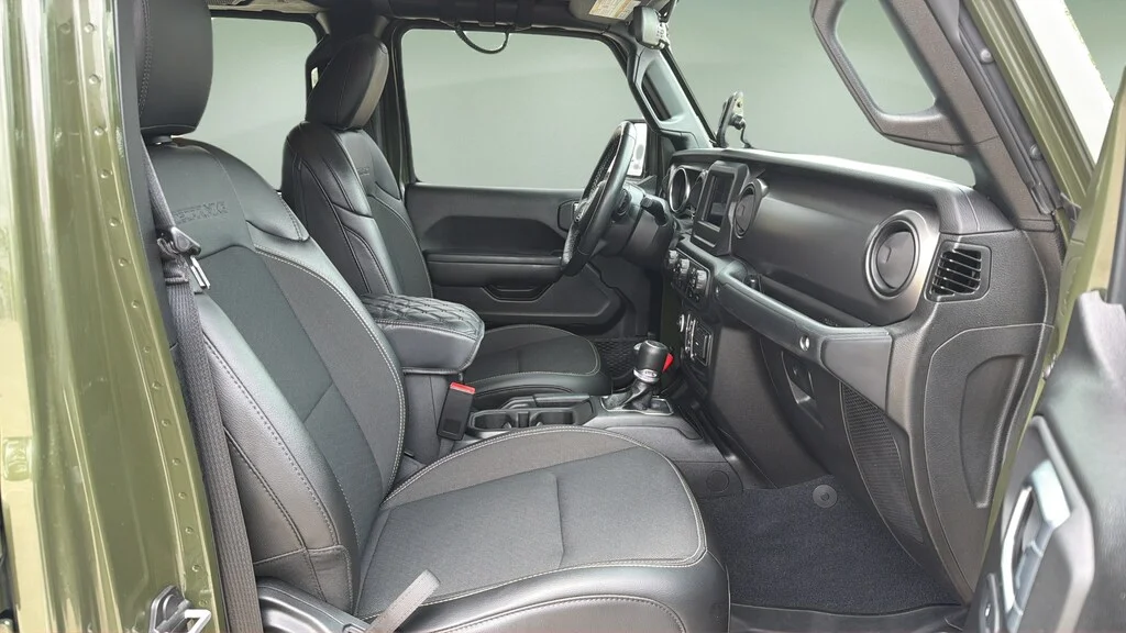Used 2023 Sarge Green Jeep Sport image 12