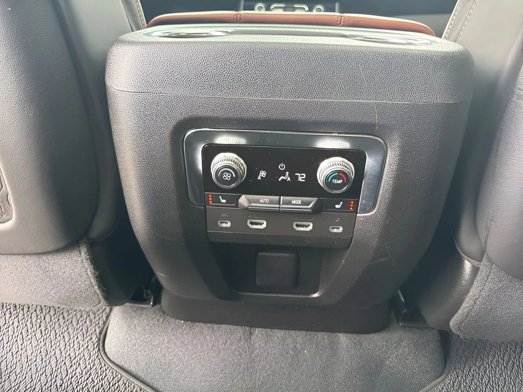Used 2023 White GMC Denali Ultimate image 25