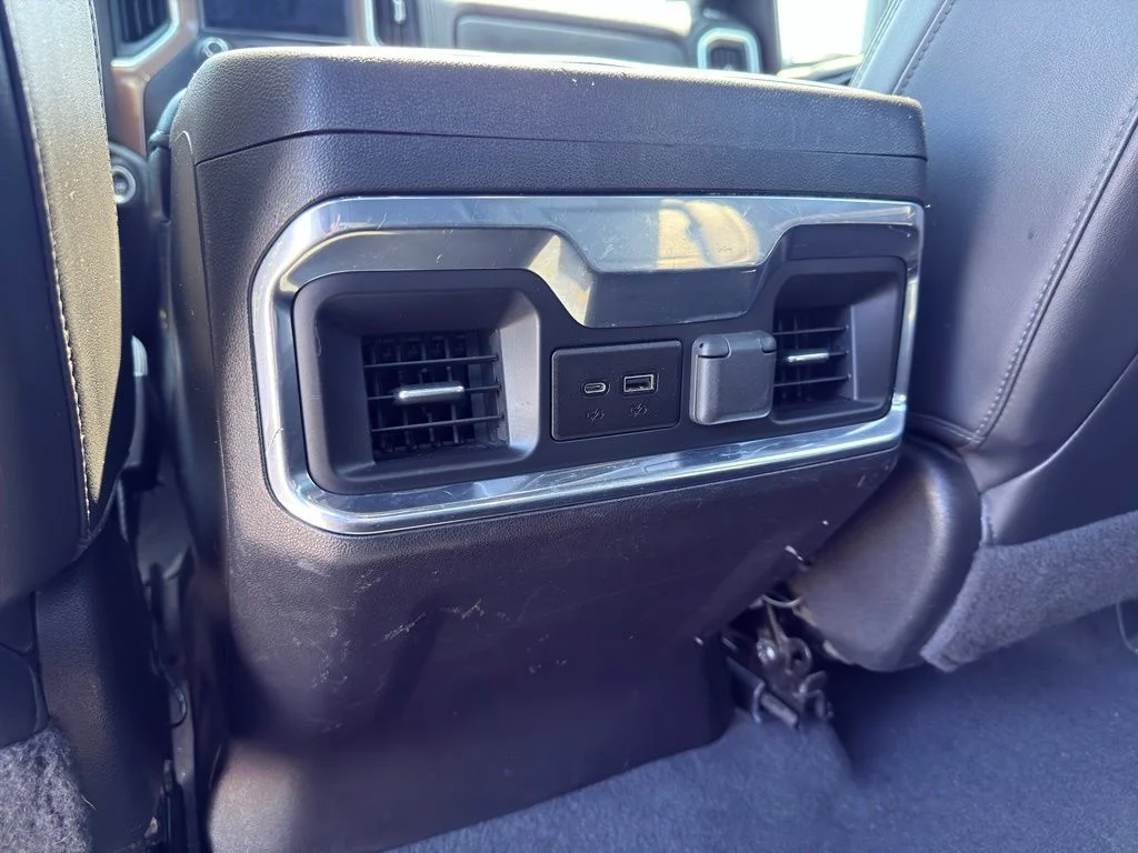 Used 2022 Black Chevrolet High Country image 29