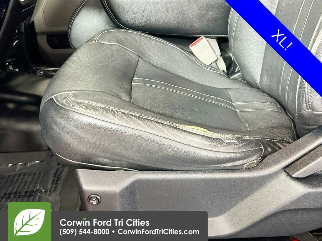 Used 2015 Race Red Ford XL image 20