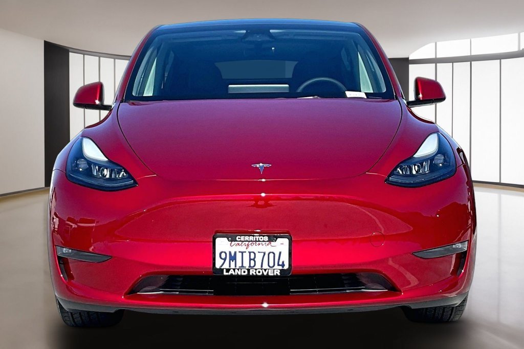 Used 2024 Tesla Model Y Long Range with VIN 7SAYGDEE4RF075196 for sale in Cerritos, CA