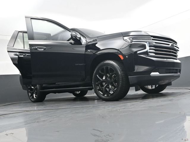 Used 2021 Black Chevrolet High Country image 52