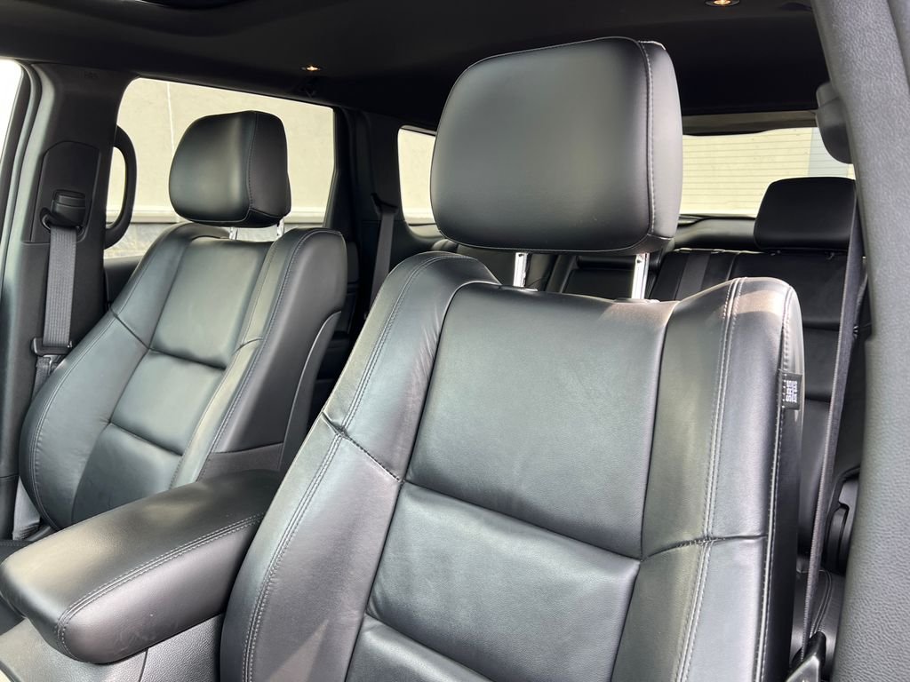 Used 2022 Red Jeep Limited image 13