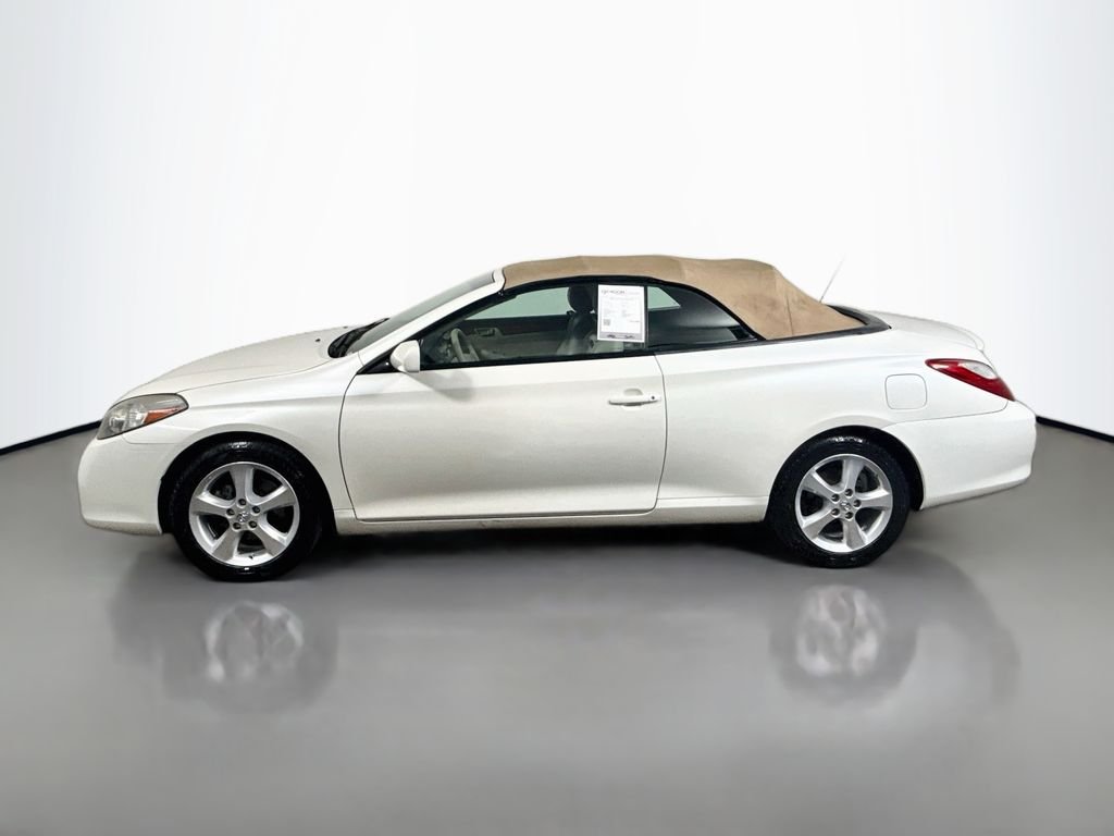 Used 2008 White Pearl Toyota SLE image 4