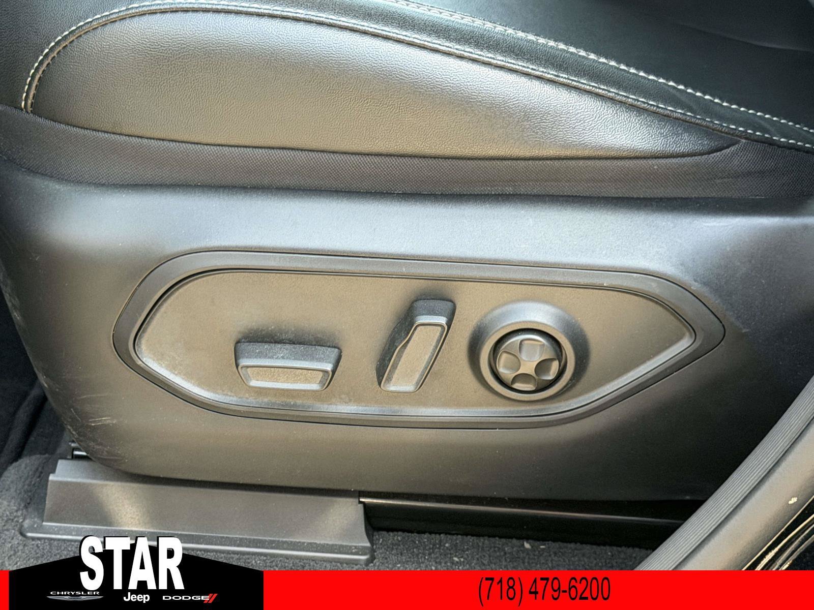 Used 2023 Diamond Black Crystal Pearlcoat Jeep 4xe image 19