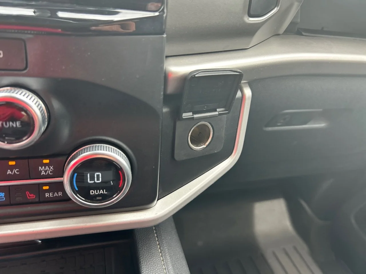 Used 2022 White Ford XLT image 14