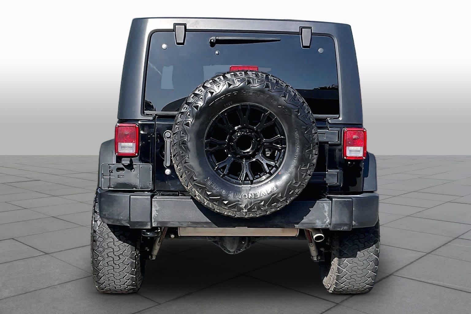 Used 2017 Black Clearcoat Jeep Sport image 5