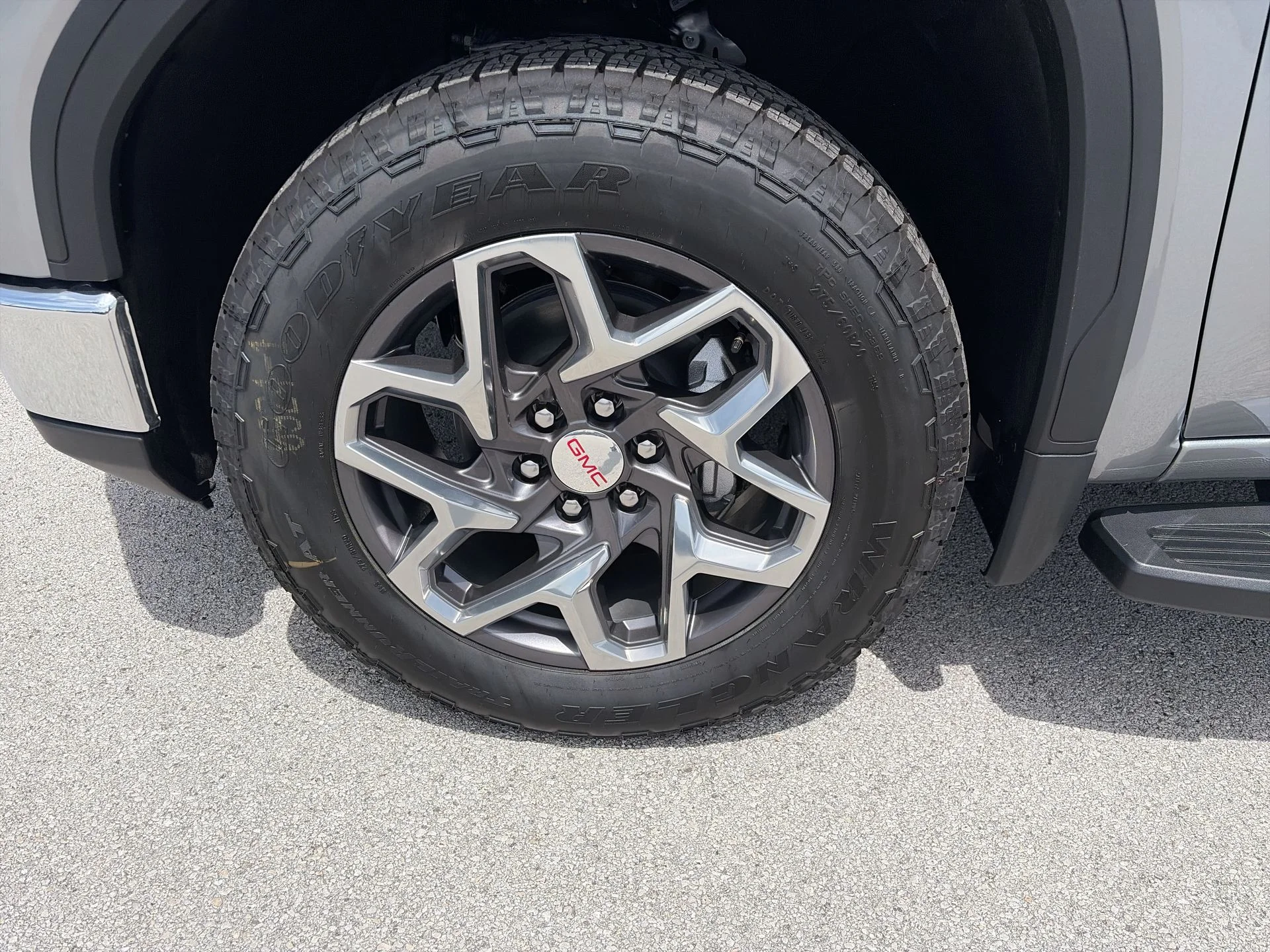 2026 GMC Sierra 1500 SLT - Photo 82