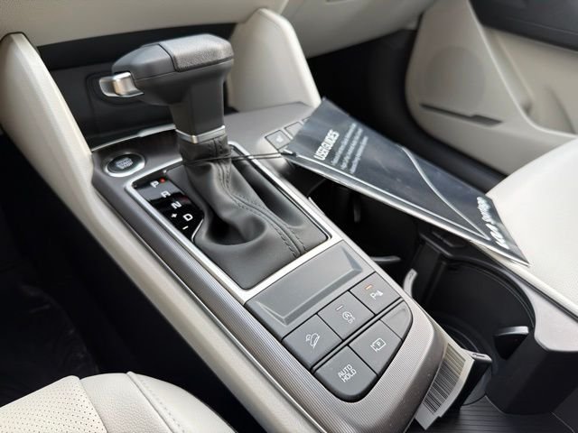 New 2026 Gravity Gray Kia EX image 18
