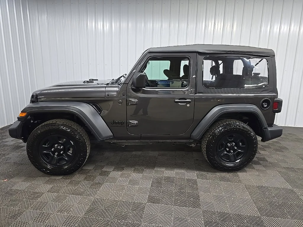 Used 2025 Gray Jeep Sport image 5