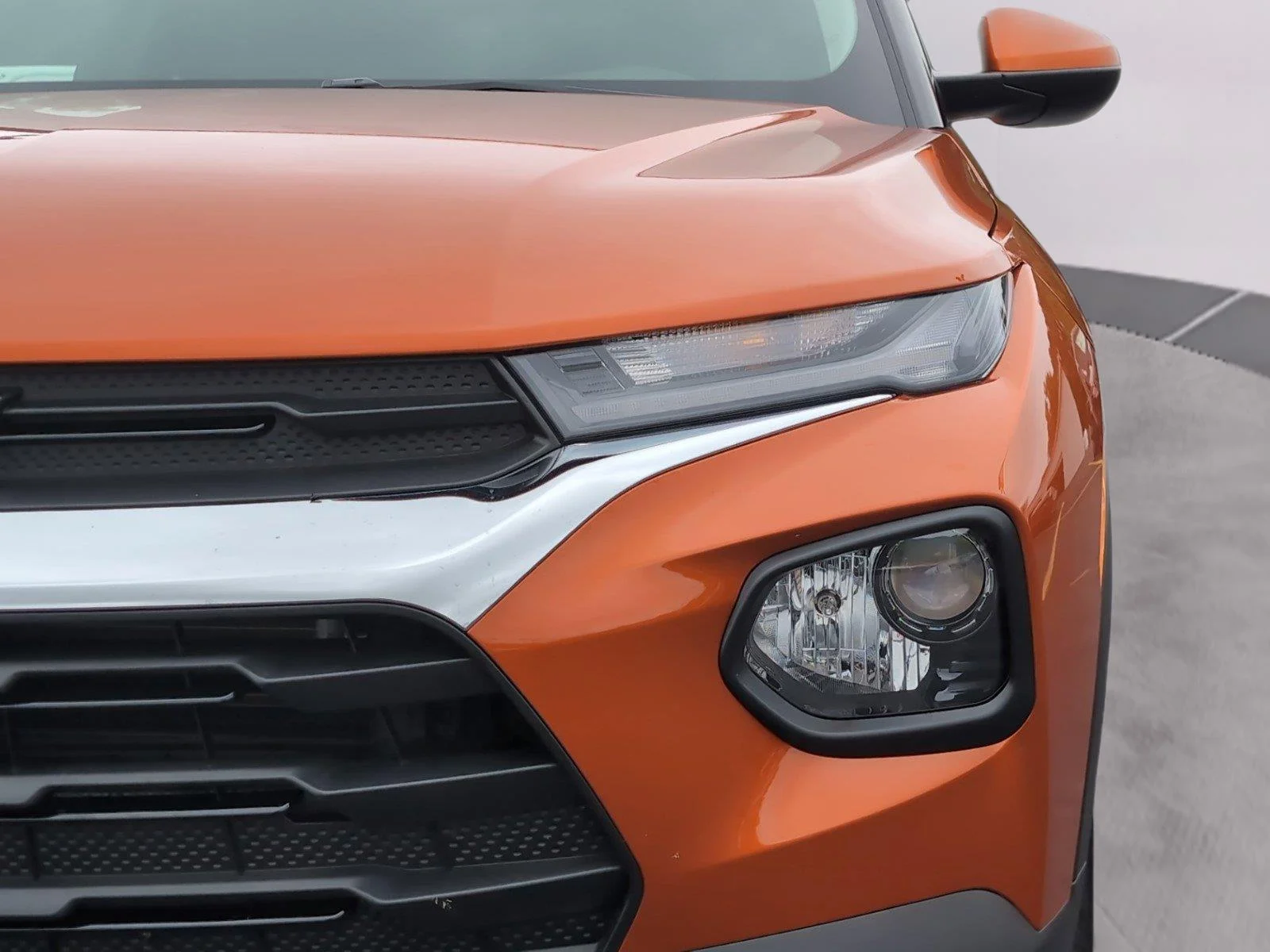 Used 2023 Vivid Orange Metallic Chevrolet LT image 36