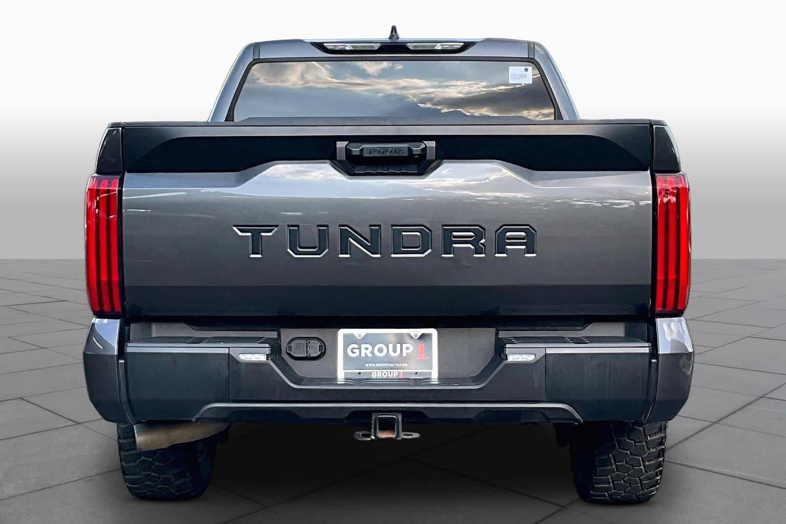 Used 2022 Magnetic Gray Metallic Toyota SR5 image 5