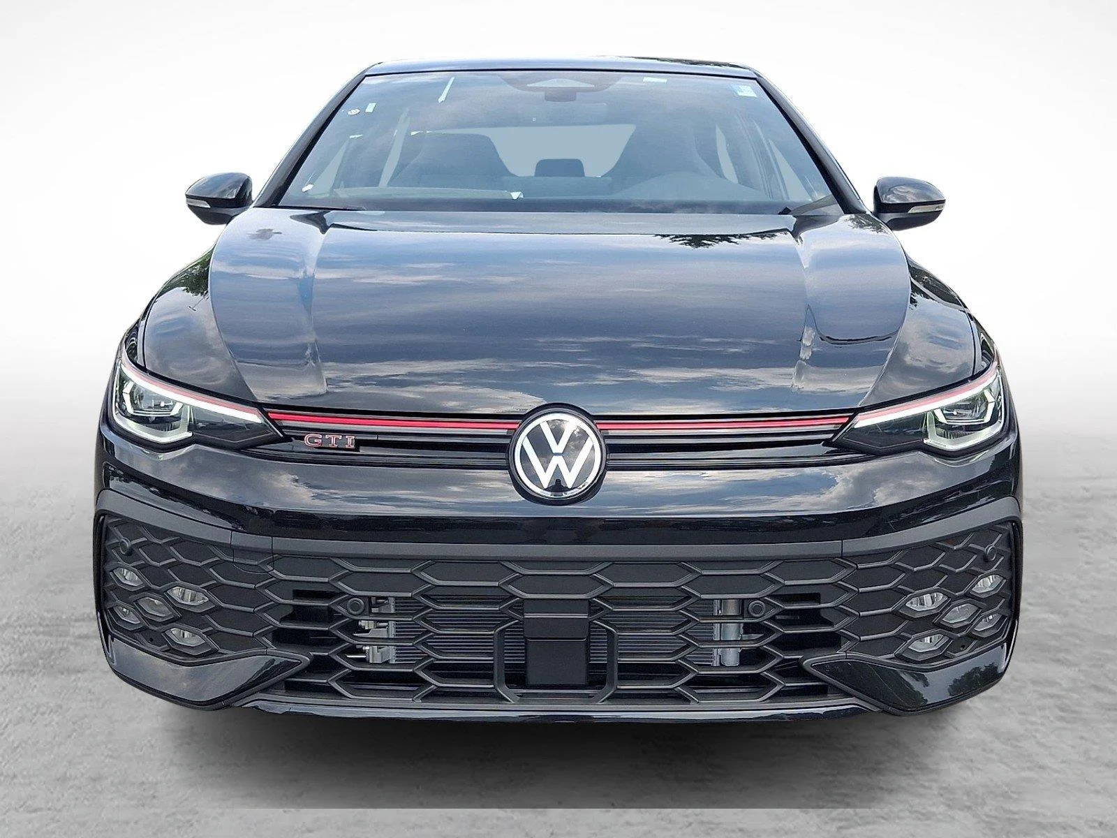 New 2026 0E0E/MYTHBLKMET Volkswagen SE image 2
