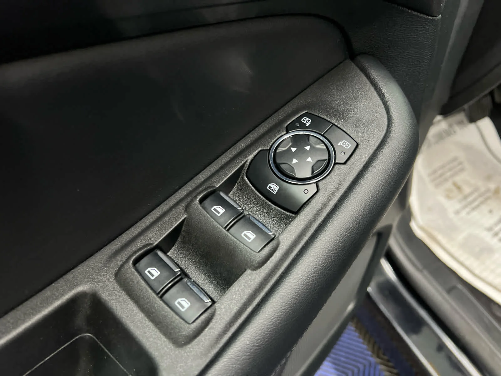 Used 2023 Agate Black Metallic Ford SEL image 13