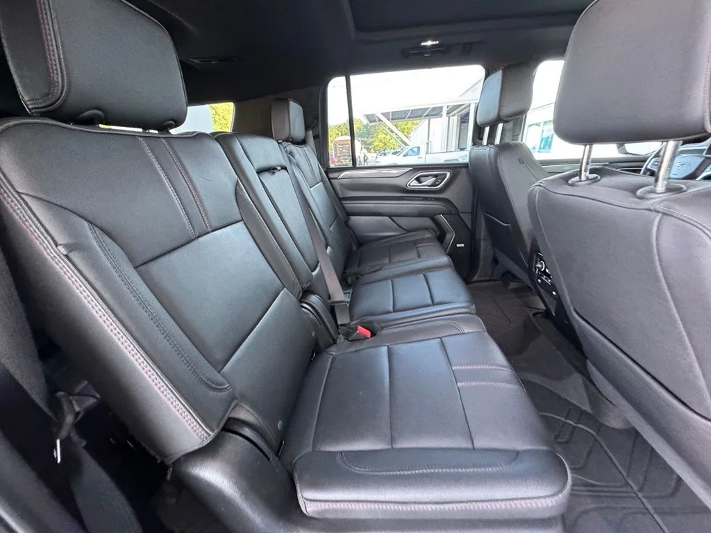 Used 2024 White Chevrolet RST image 25
