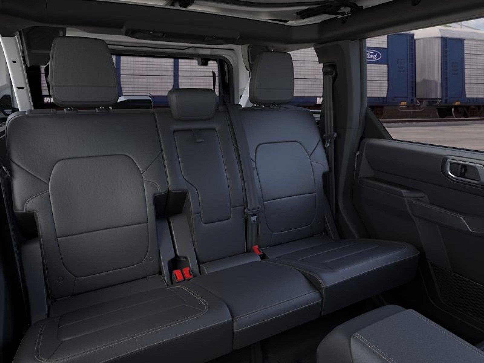 New 2026 Oxford White Ford Badlands® image 11