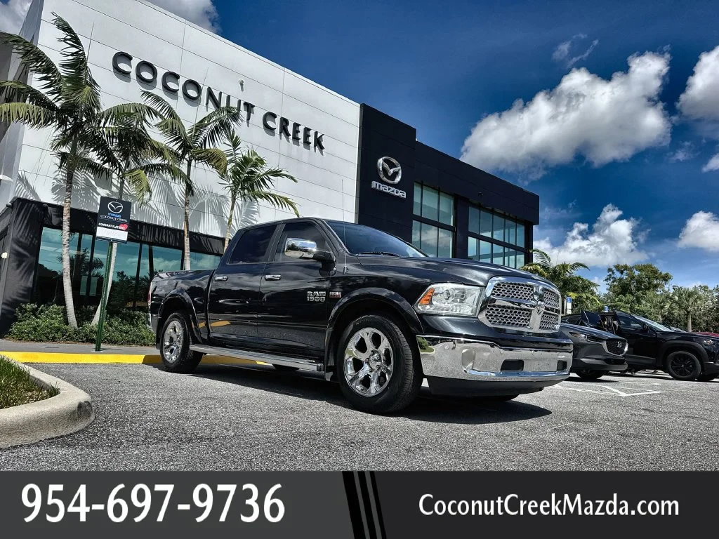 2017 RAM 1500 Pickup Laramie