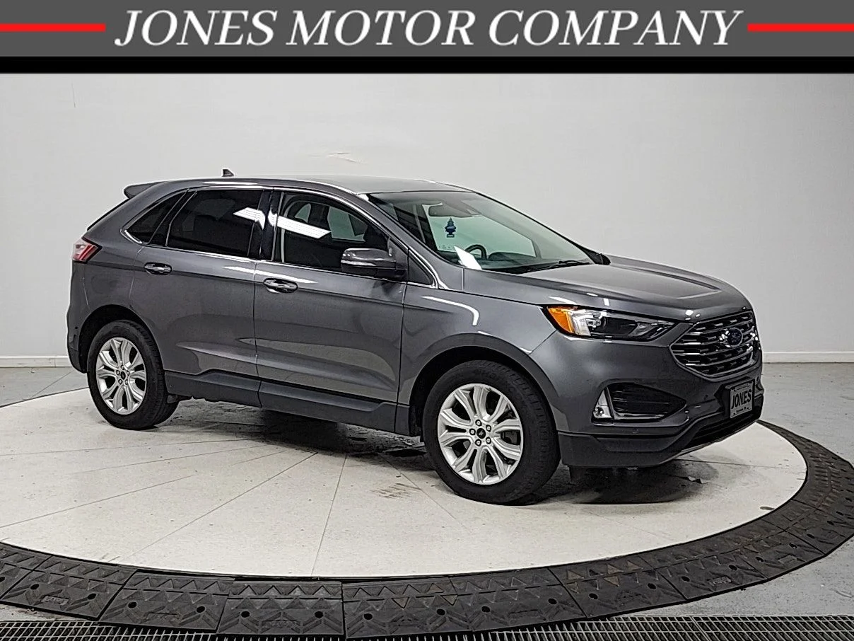 2023 Ford Edge Titanium AWD's photo