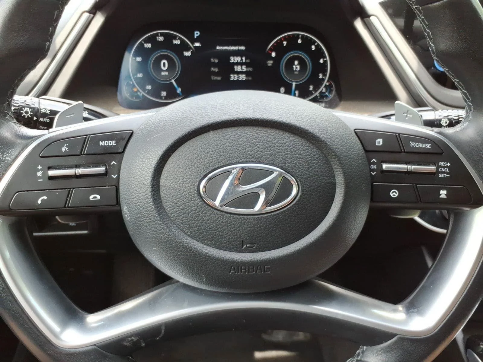 Used 2023 Onyx Black Hyundai Limited image 19