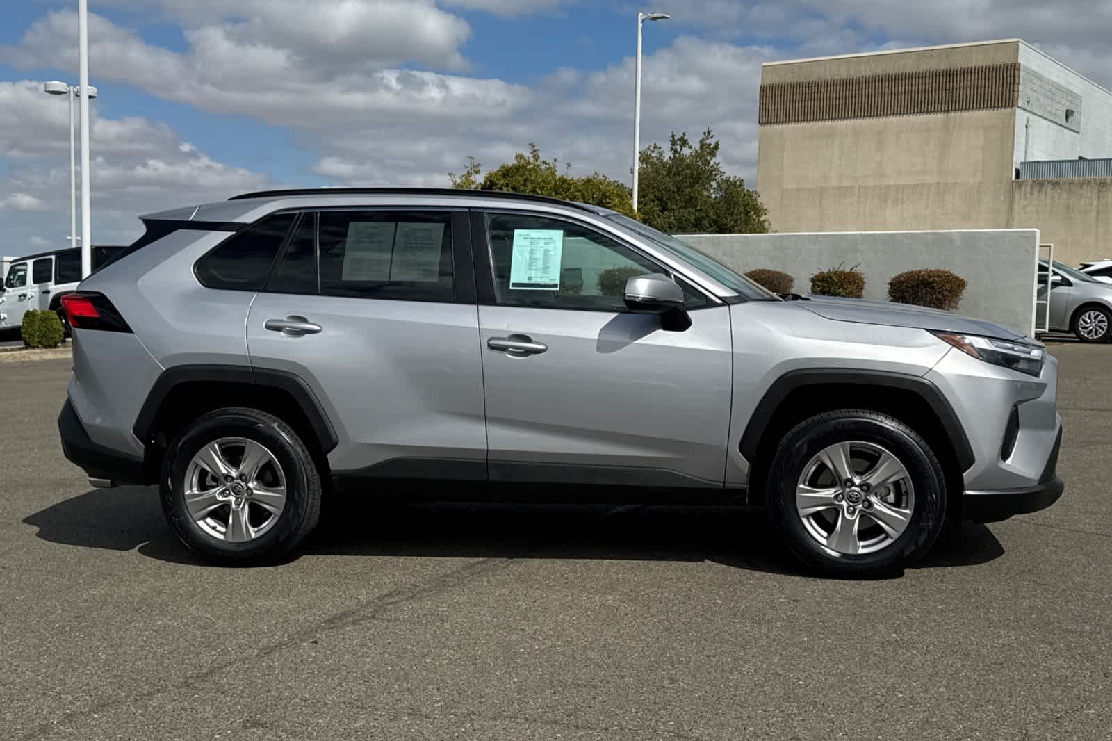 Used 2022 Silver Sky Metallic Toyota XLE image 6
