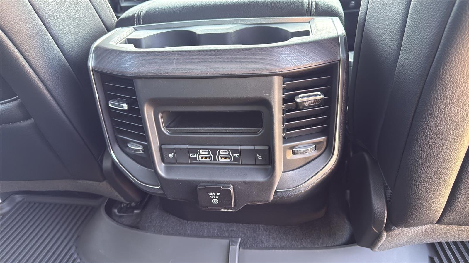 New 2026 Bright White Clear-Coat Exterior Paint RAM Laramie image 29