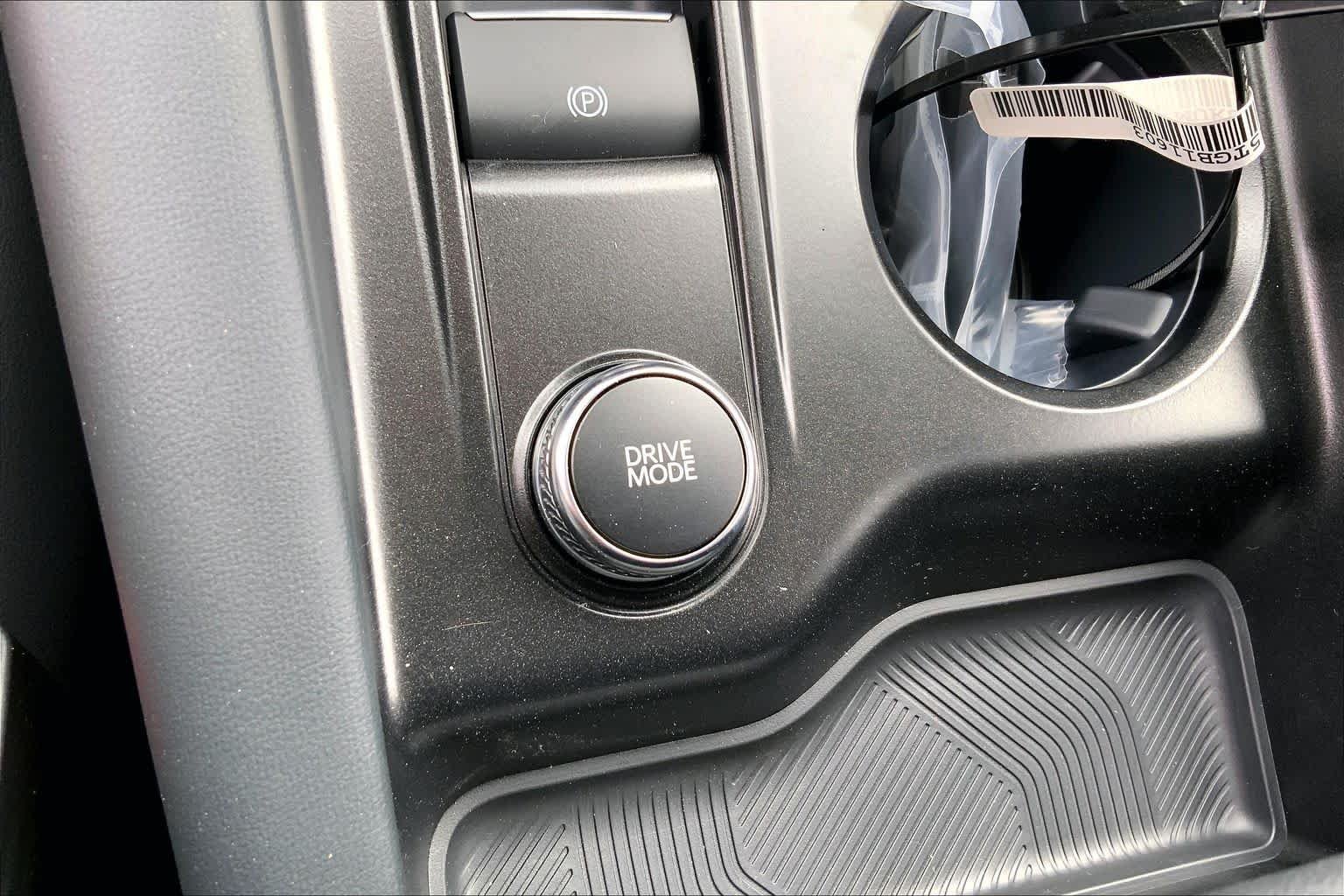 New 2026 Agate Black Metallic Ford Tremor® image 13