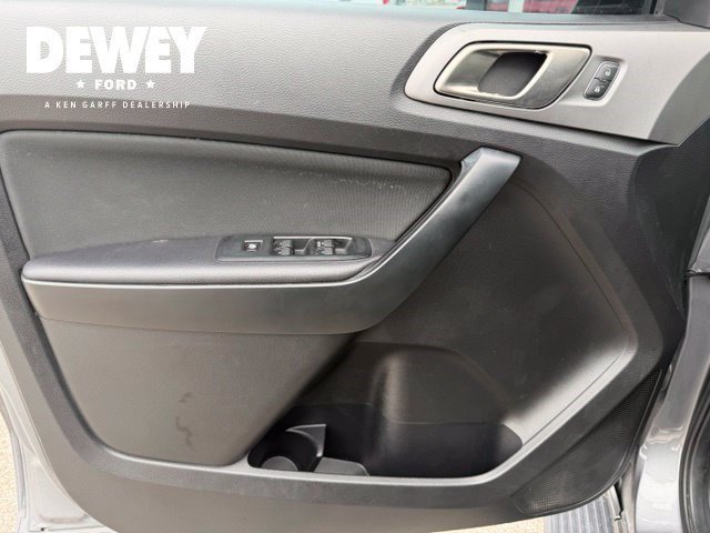 Used 2021 Gray Metallic Ford XLT image 18