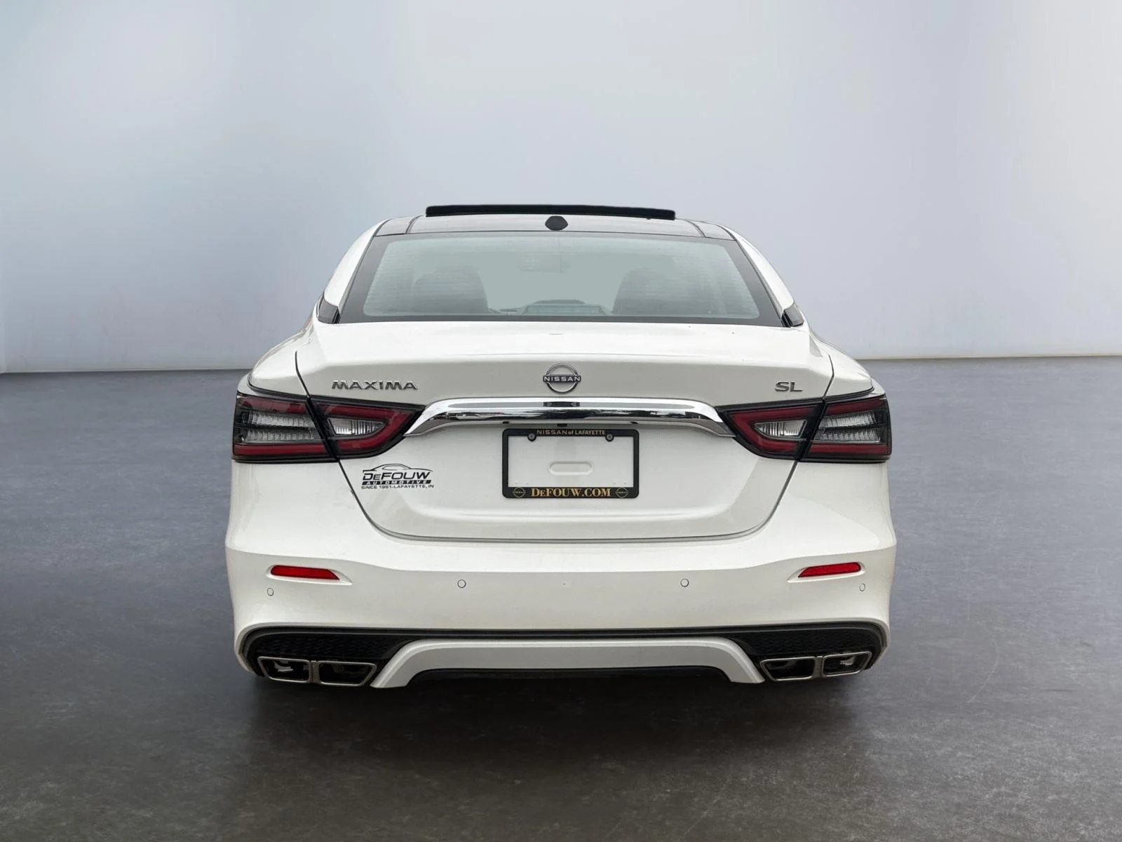 Used 2023  Nissan 3.5 SL image 4