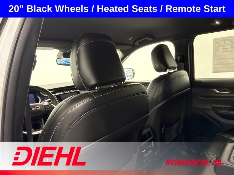 Used 2023 White Jeep Altitude X image 18