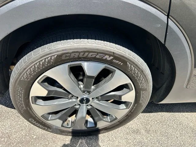 Used 2022 Green Kia S image 22