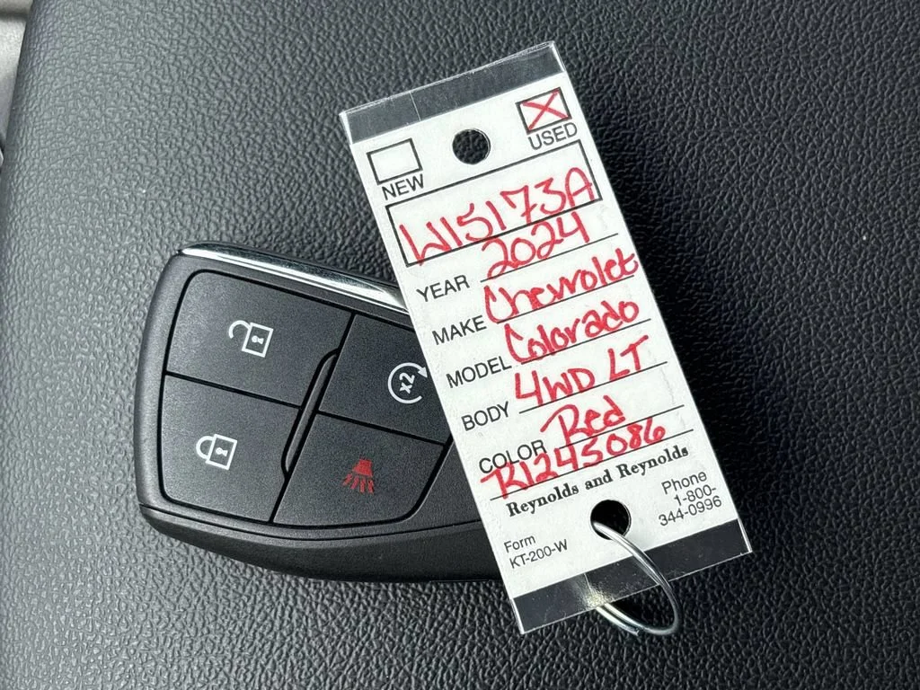 Used 2024 Radiant Red Tintcoat Chevrolet LT image 17