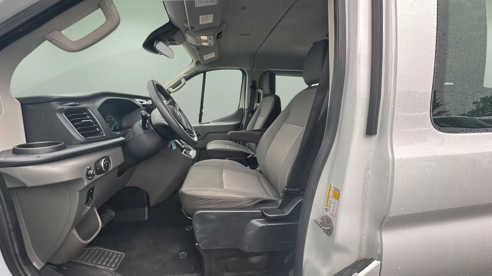 Used 2023 White Ford XLT image 16