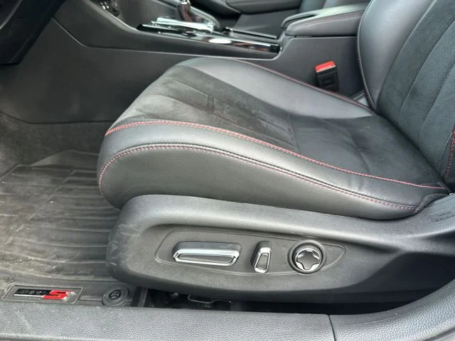 Used 2025 White Acura Type S image 13
