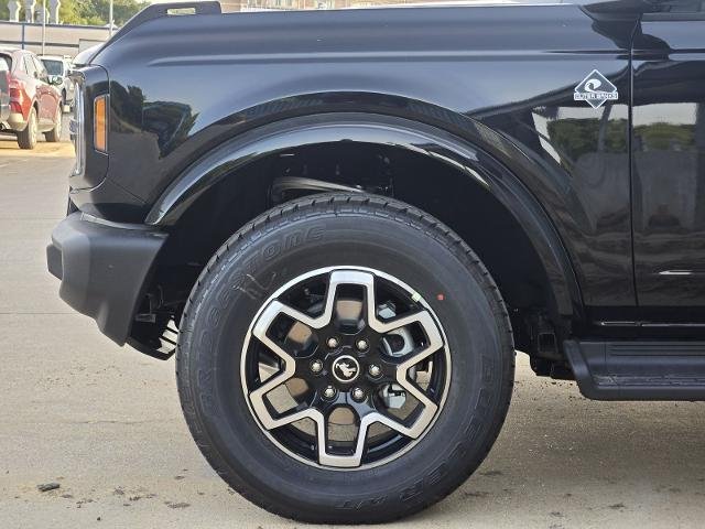 New 2026 Shadow Black Ford Outer Banks® image 26